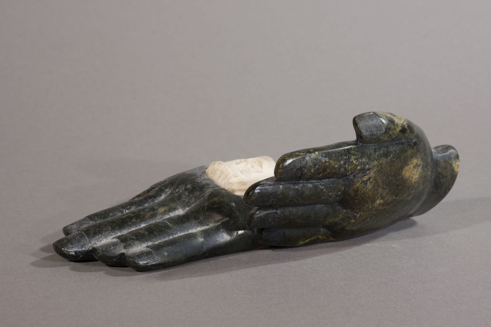 Samonie Toonoo, Hands With Faces / mains avec visages, ca. 2010