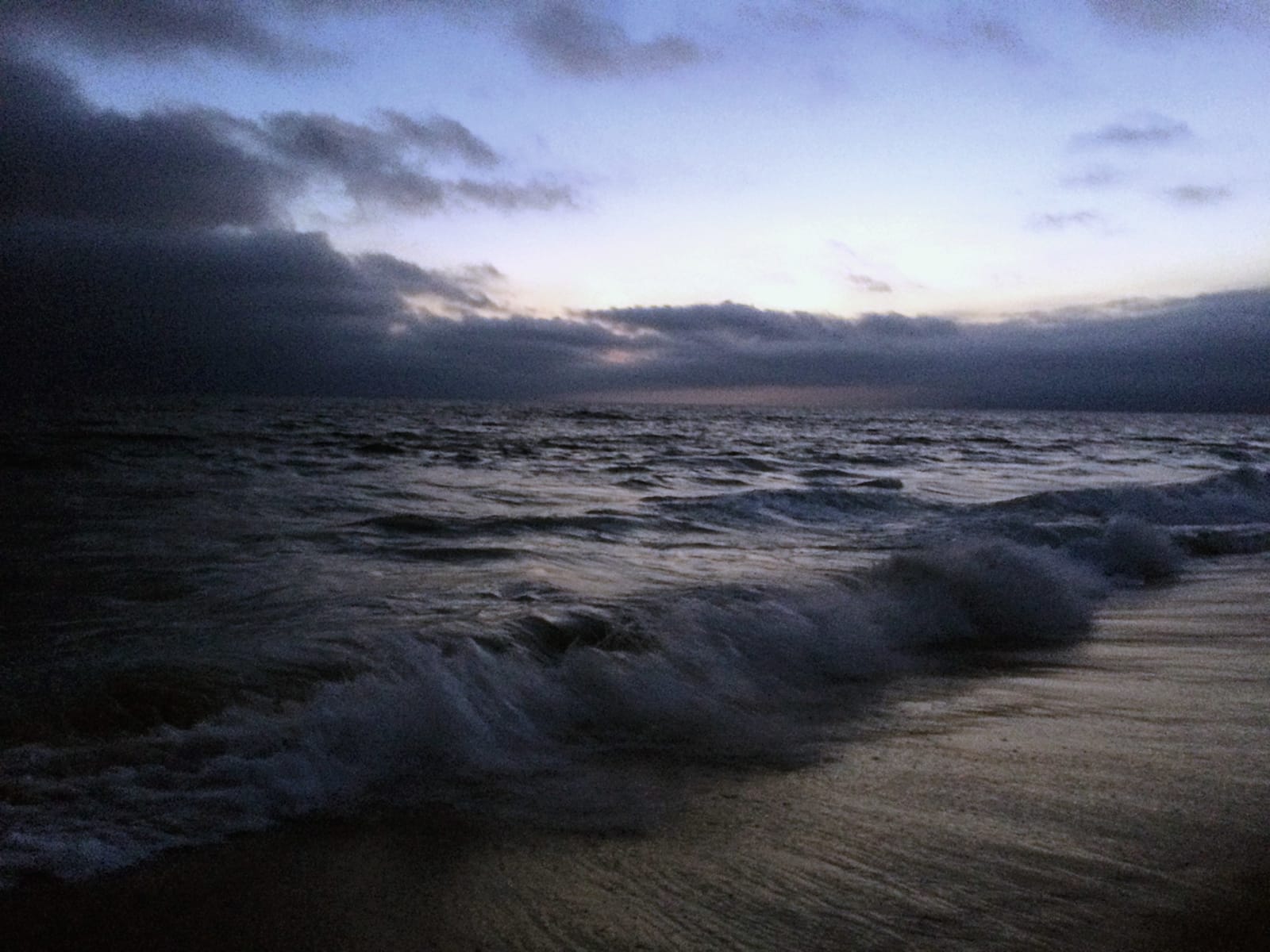 Arash Fayez, Pacific Ocean at twilight, 2017