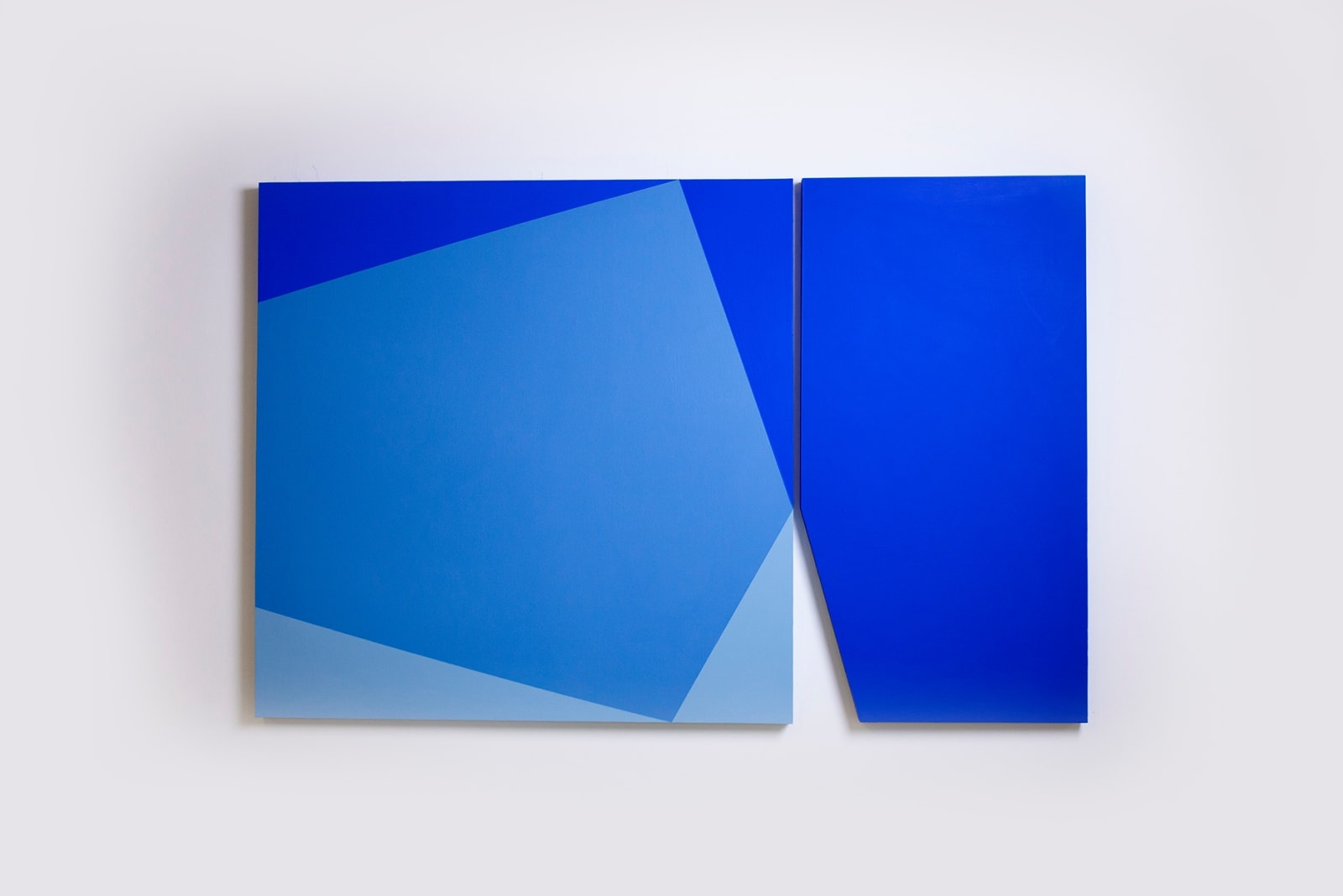 Fabiana Salomão, Blue Volumetric #03, 2021