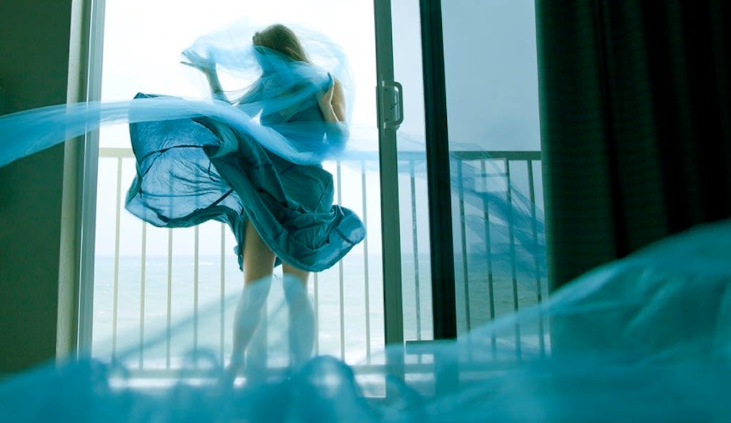 Nika Belianina, Tangled by Sandy Winds. Blue