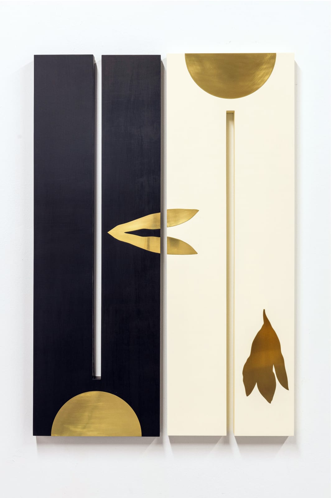 Elspeth Schulze, Split Meander (Ivory, Black, Brass), 2024