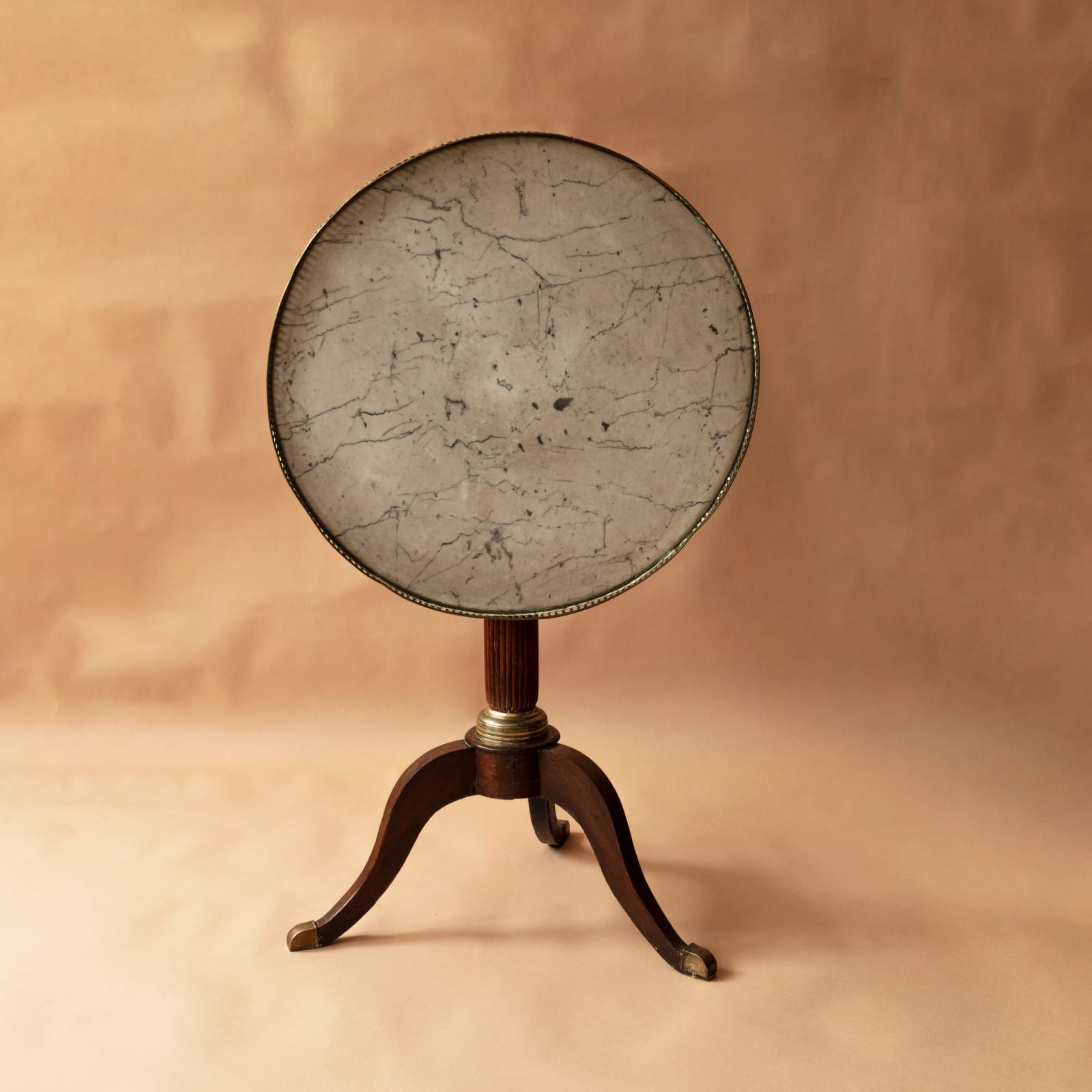 Tilt Top Gueridon,