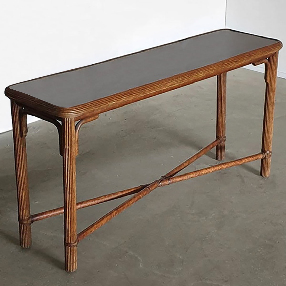Rattan console,