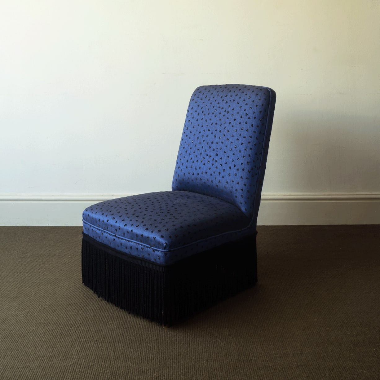 Slipper chair,