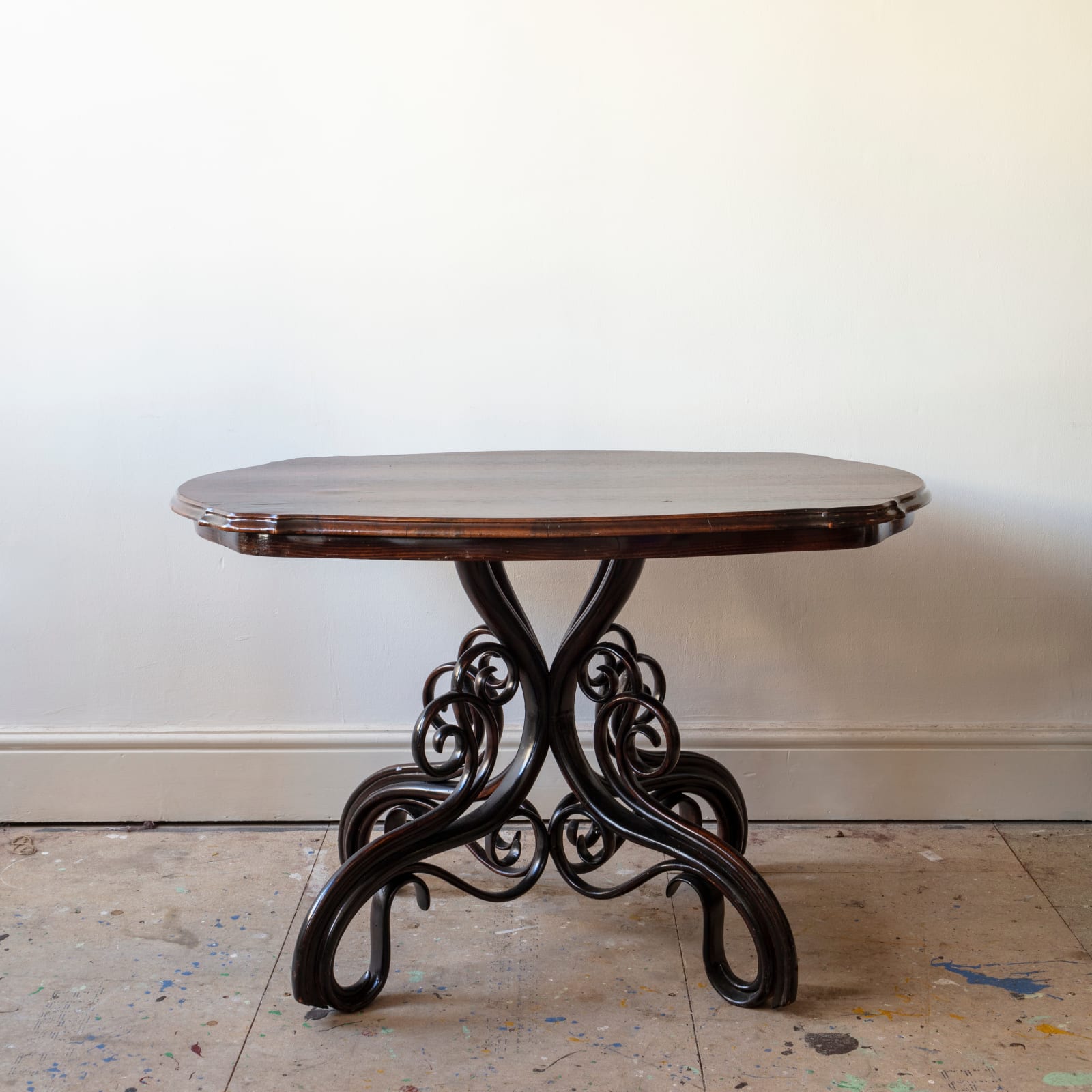 Thonet Table,