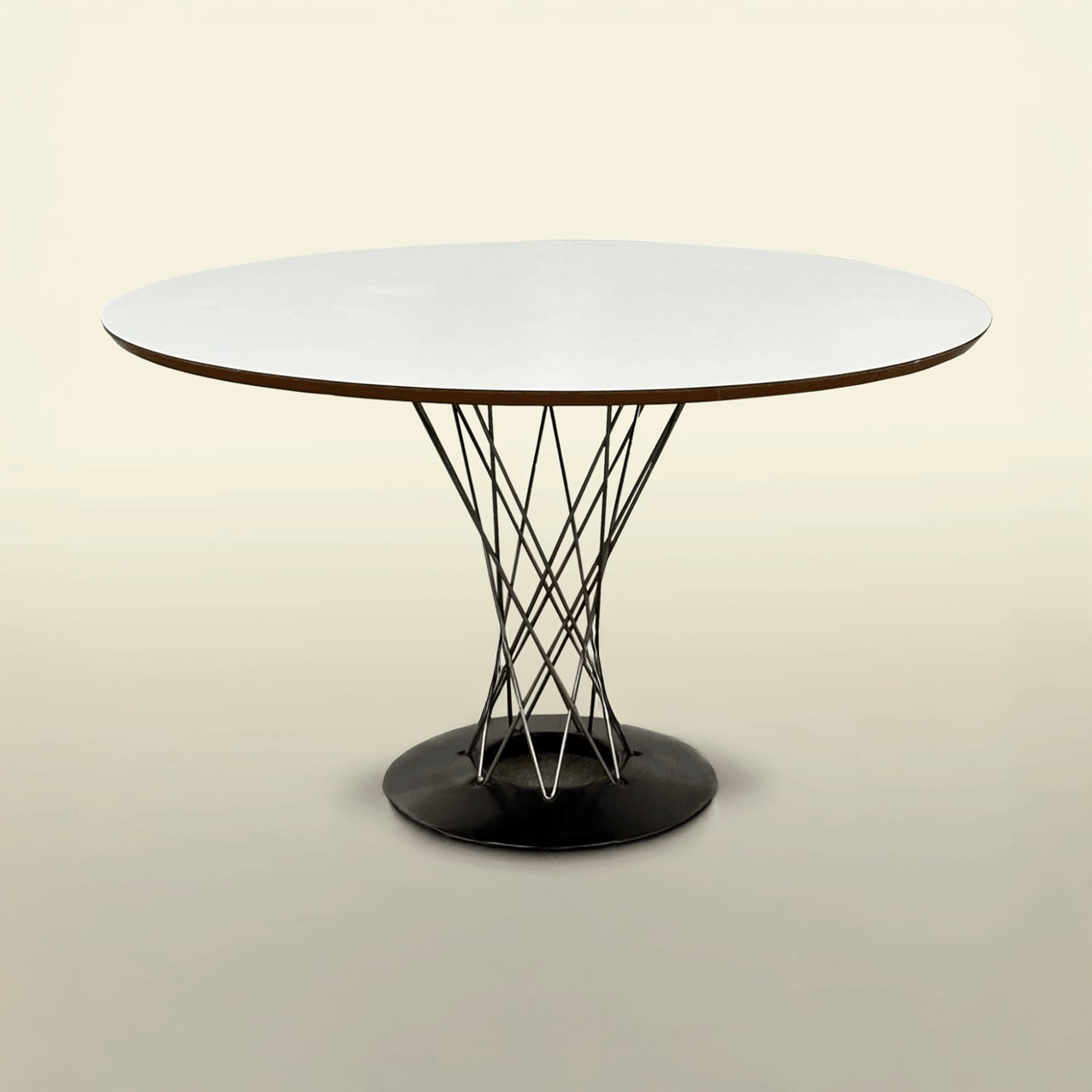 Isamu Noguchi,