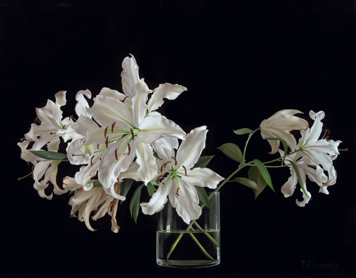 Tatyana Klevenskiy, Lilies on Black