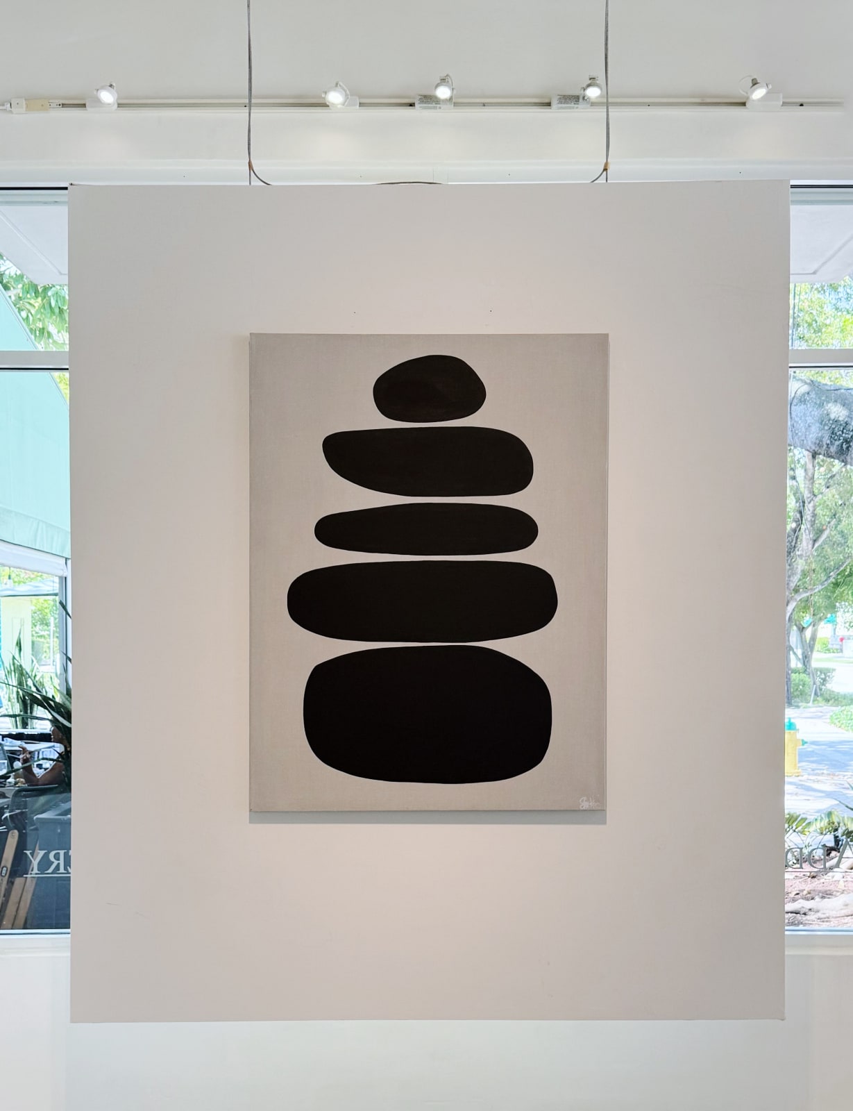 Stephanie Henderson, Floating Cairn Carbon #1