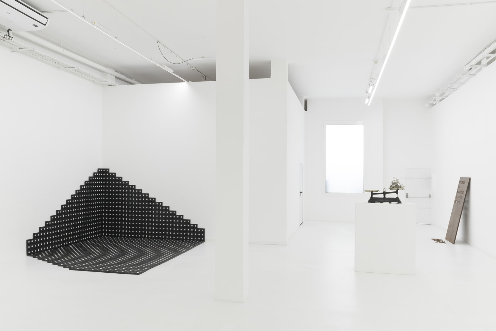 mounir fatmi, Already Dead 01, 2021