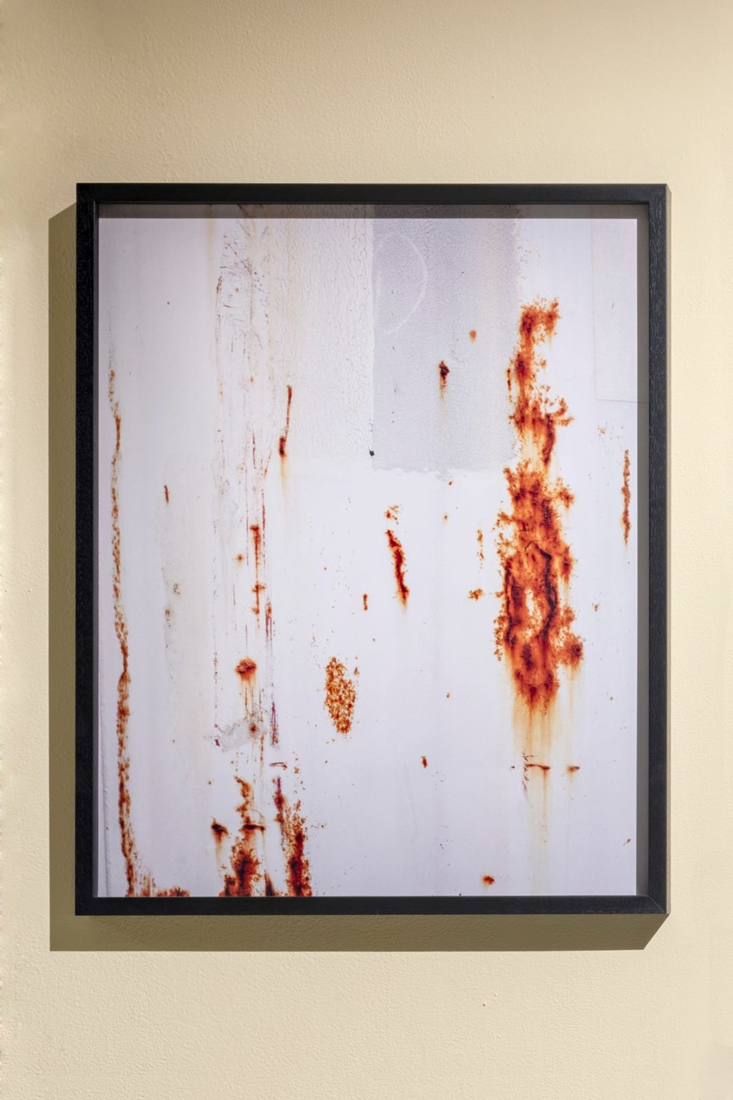 Bouchra Khalili, Wet Feet. Broken container. Fig 10. Hors serie, 2012