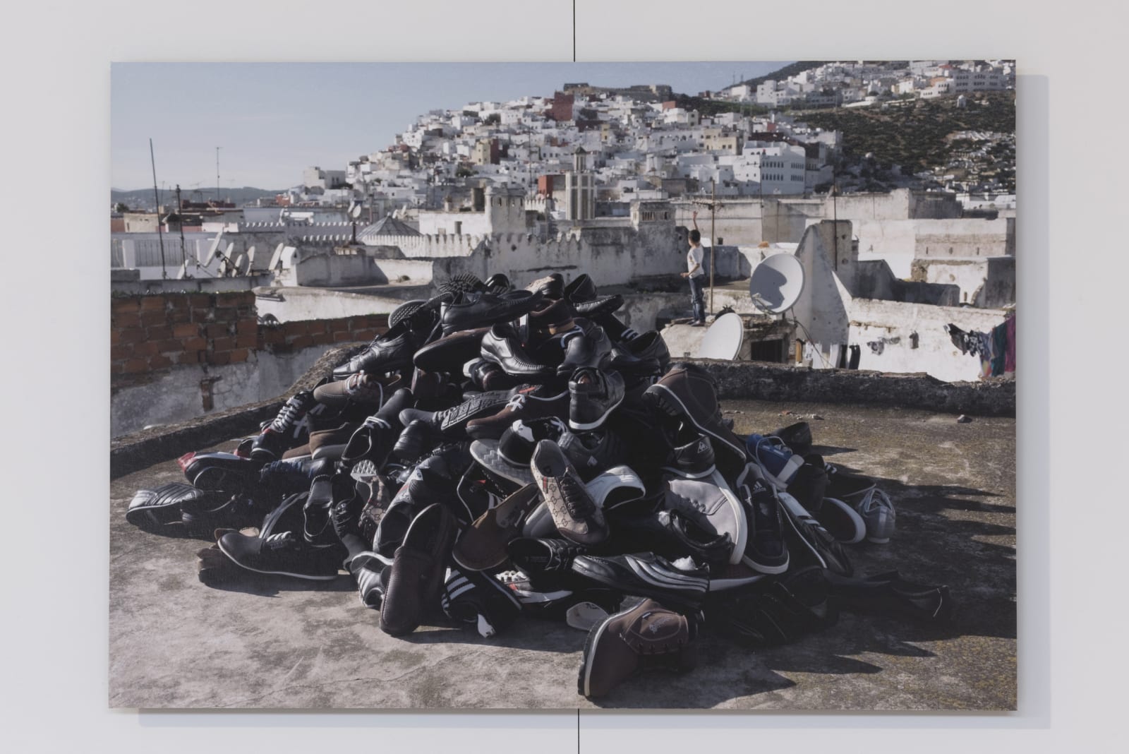 Jordi Colomer, Zapatos de Tetuán, 2015