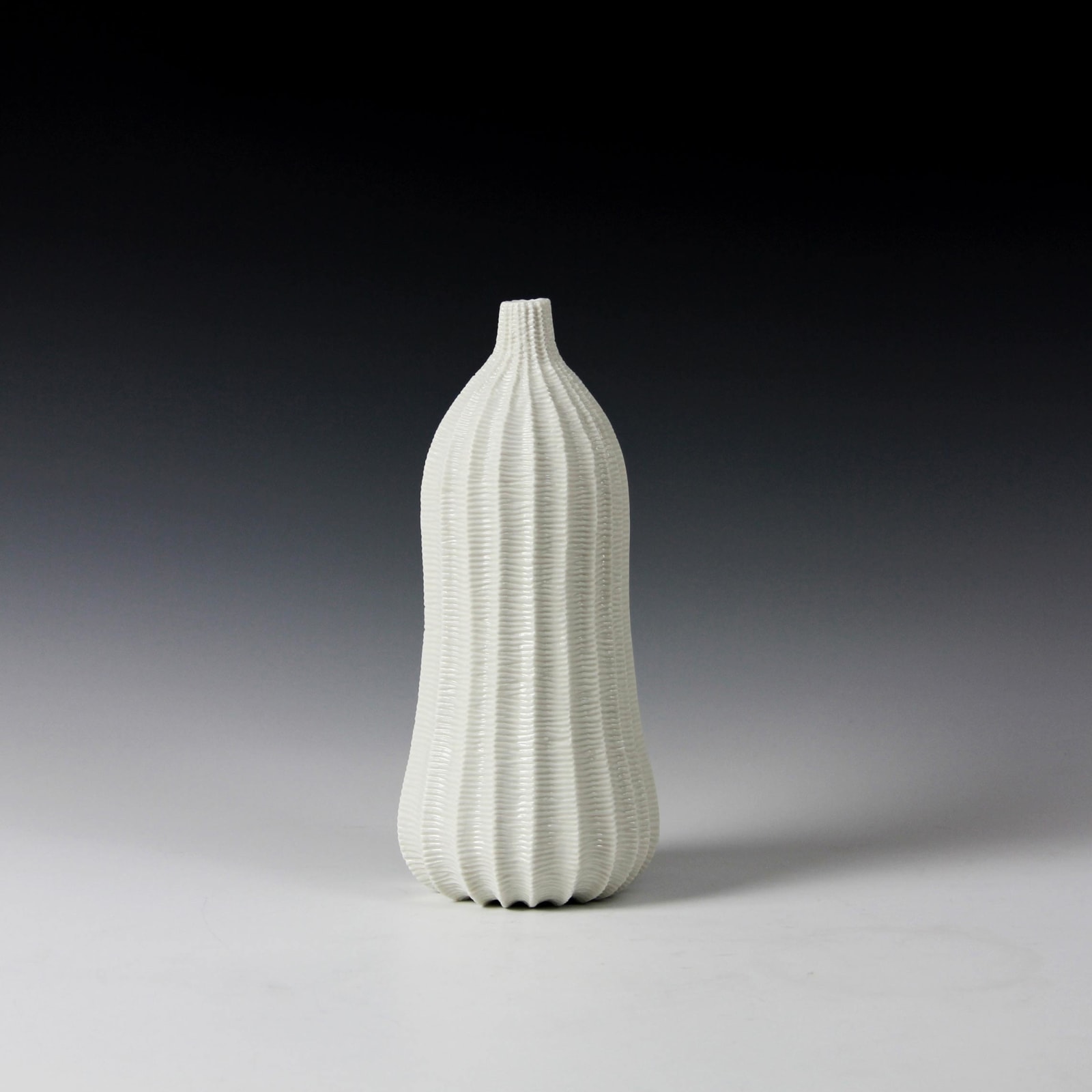 Andrew Wicks, Slim Gourd Vase, 2014