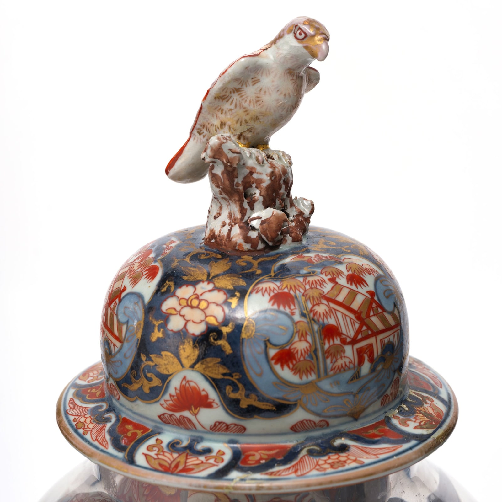 Bouke de Vries, Imari Memory Vessel with Bird Finial, 2024