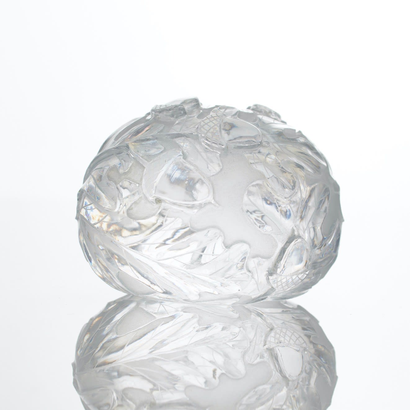 Katharine Coleman, Oak Leaves and Acorns Paperweight, 2018