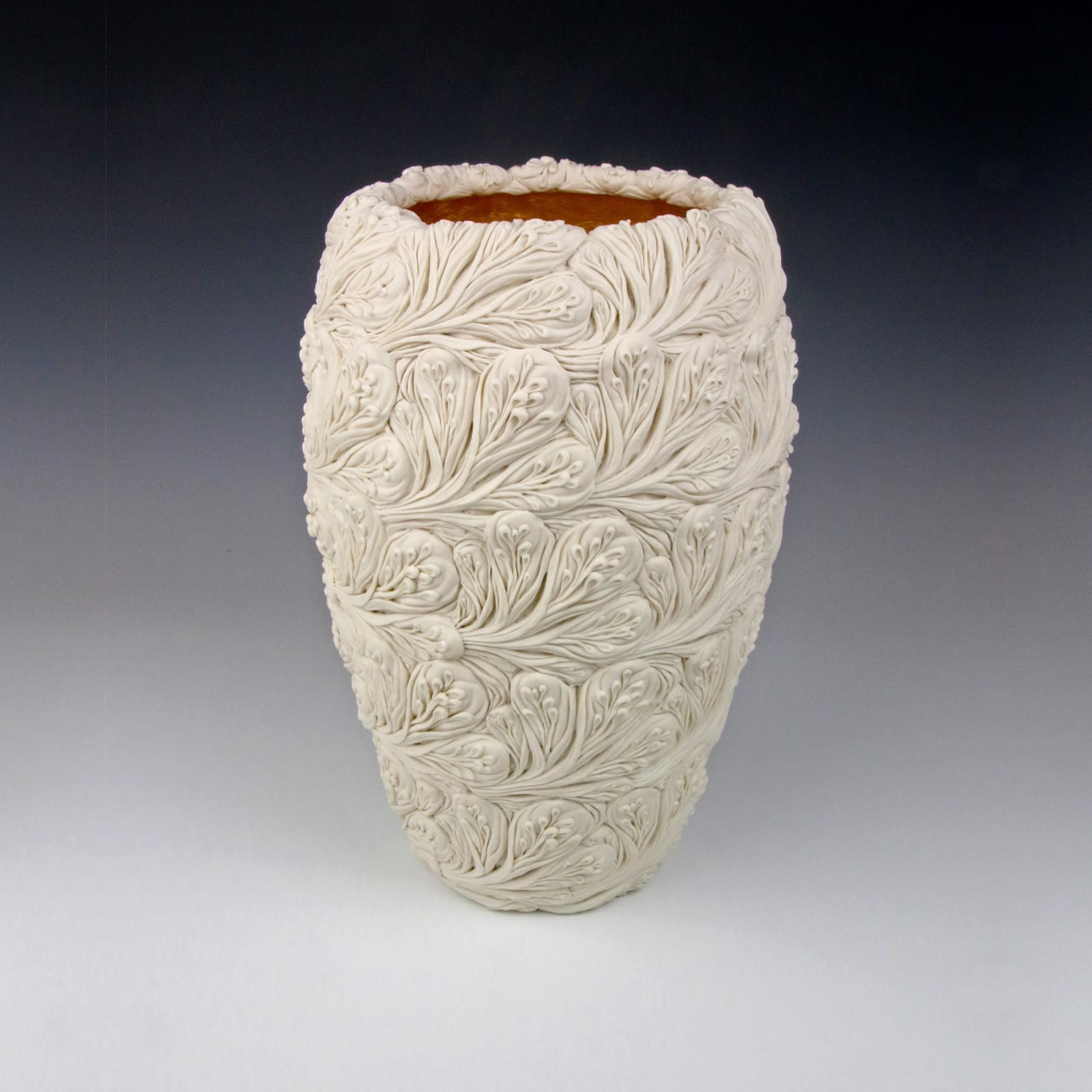 Hitomi Hosono, A Tall Cherry Blossom Vessel, 2014