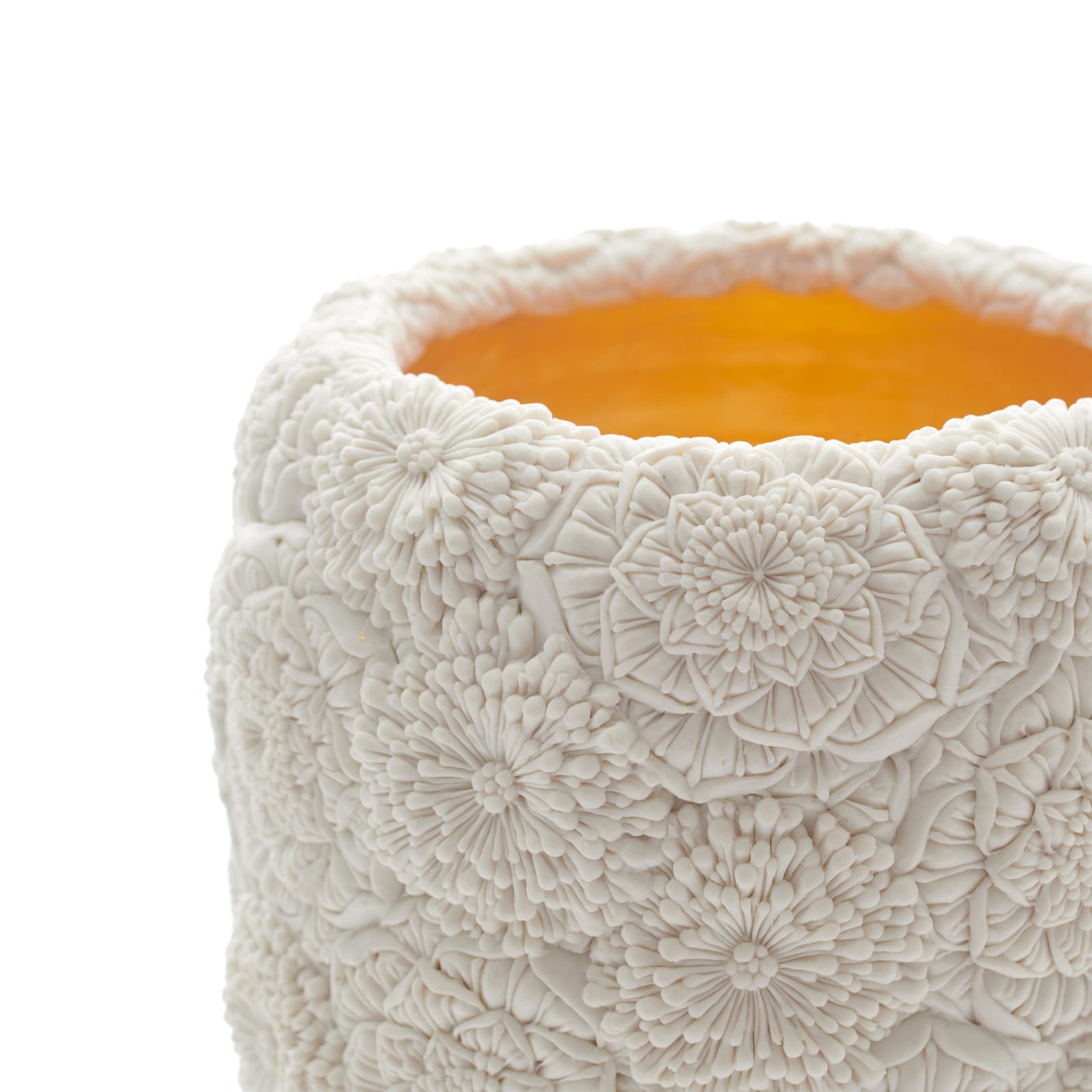 Hitomi Hosono, A Chrysanthemum and Camellia Tall Vase, 2018