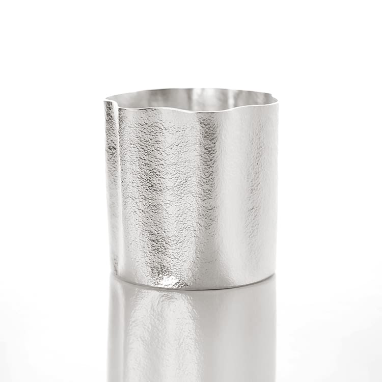 Hiroshi Suzuki, Seni Beaker, 2024