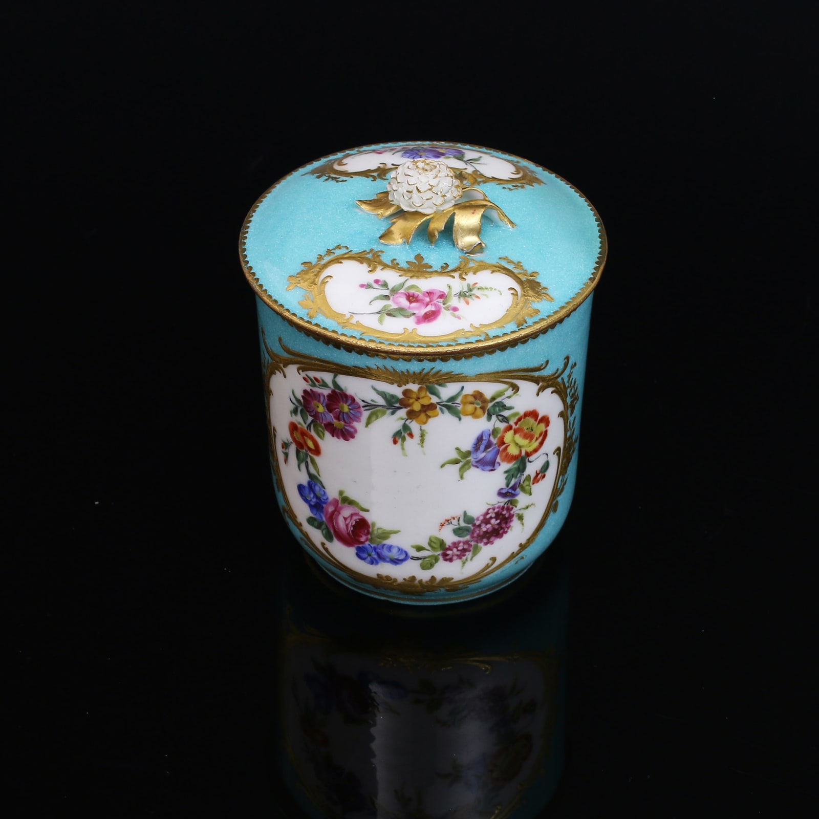 Sèvres Porcelain, A Sèvres Porcelain Pommade Pot, 1761
