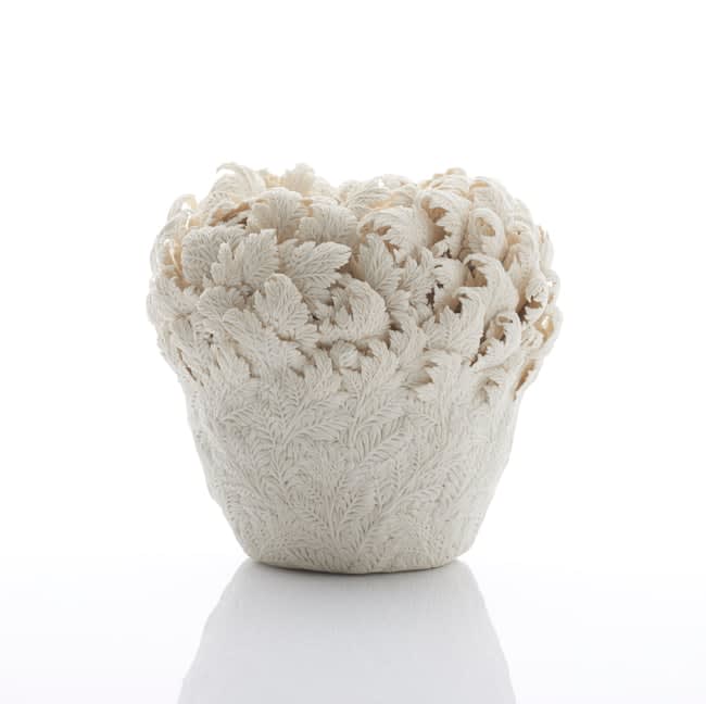 Hitomi Hosono, A Feather Leaves Bowl, 2017