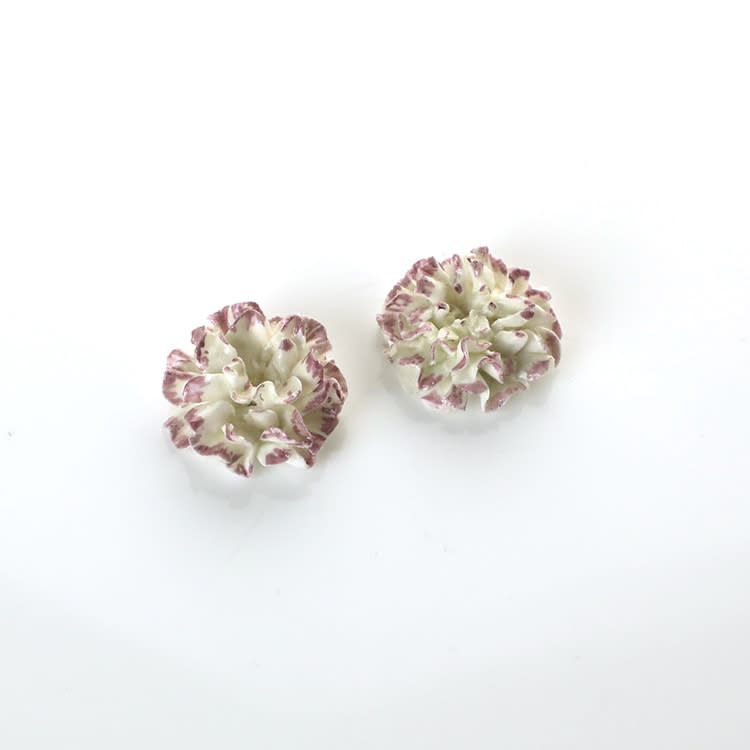 Sèvres Porcelain, A Pair of Small Soft-Paste Vincennes Porcelain Flowers, 1750s