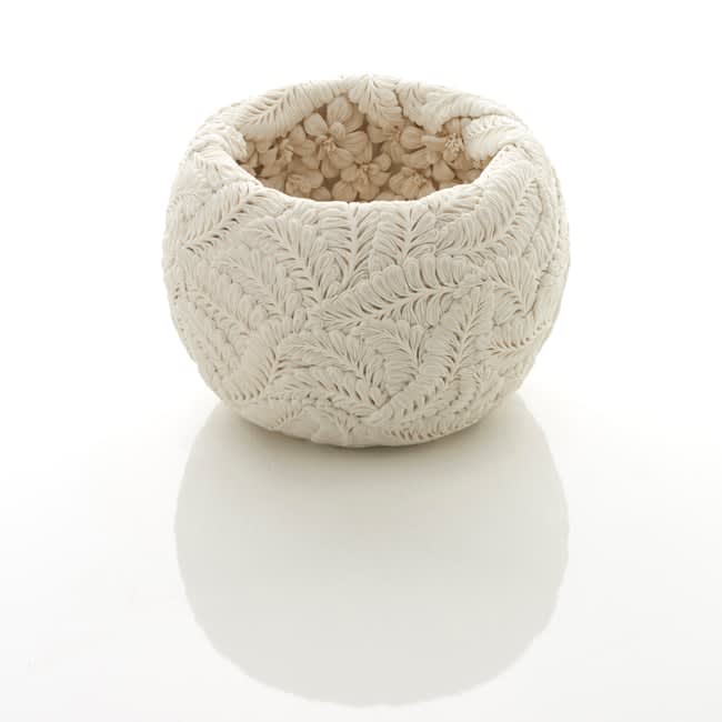 Hitomi Hosono, A Cherry Blossom and Pinnate Leaves Bowl, 2017