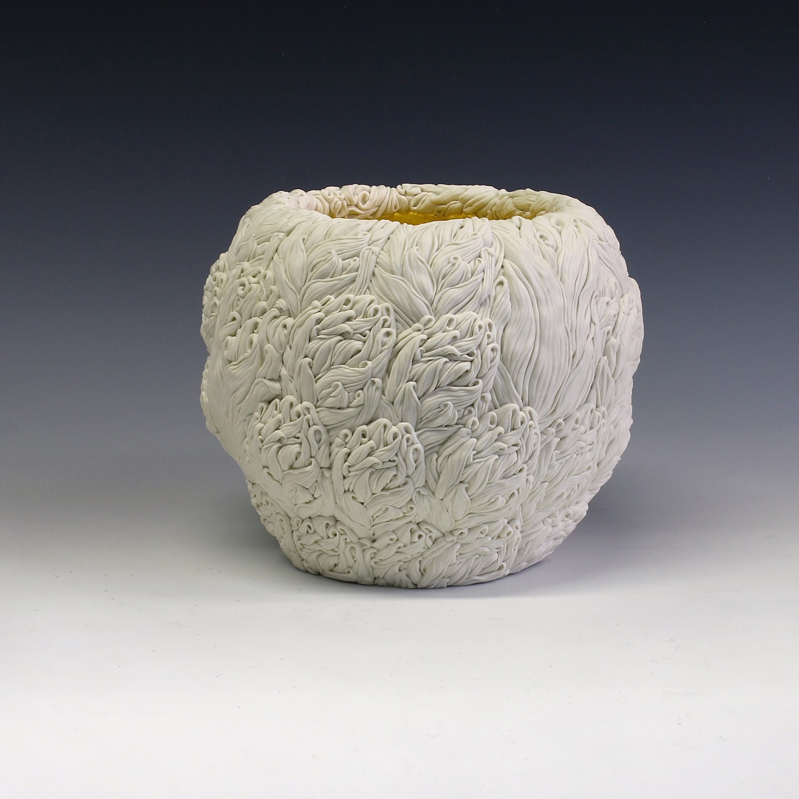 Hitomi Hosono, A Round Banana Leaves Bowl, 2015