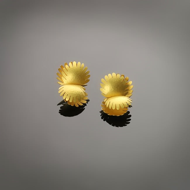 Jacqueline Ryan, Ocean; Twin Clam Earrings, 2015
