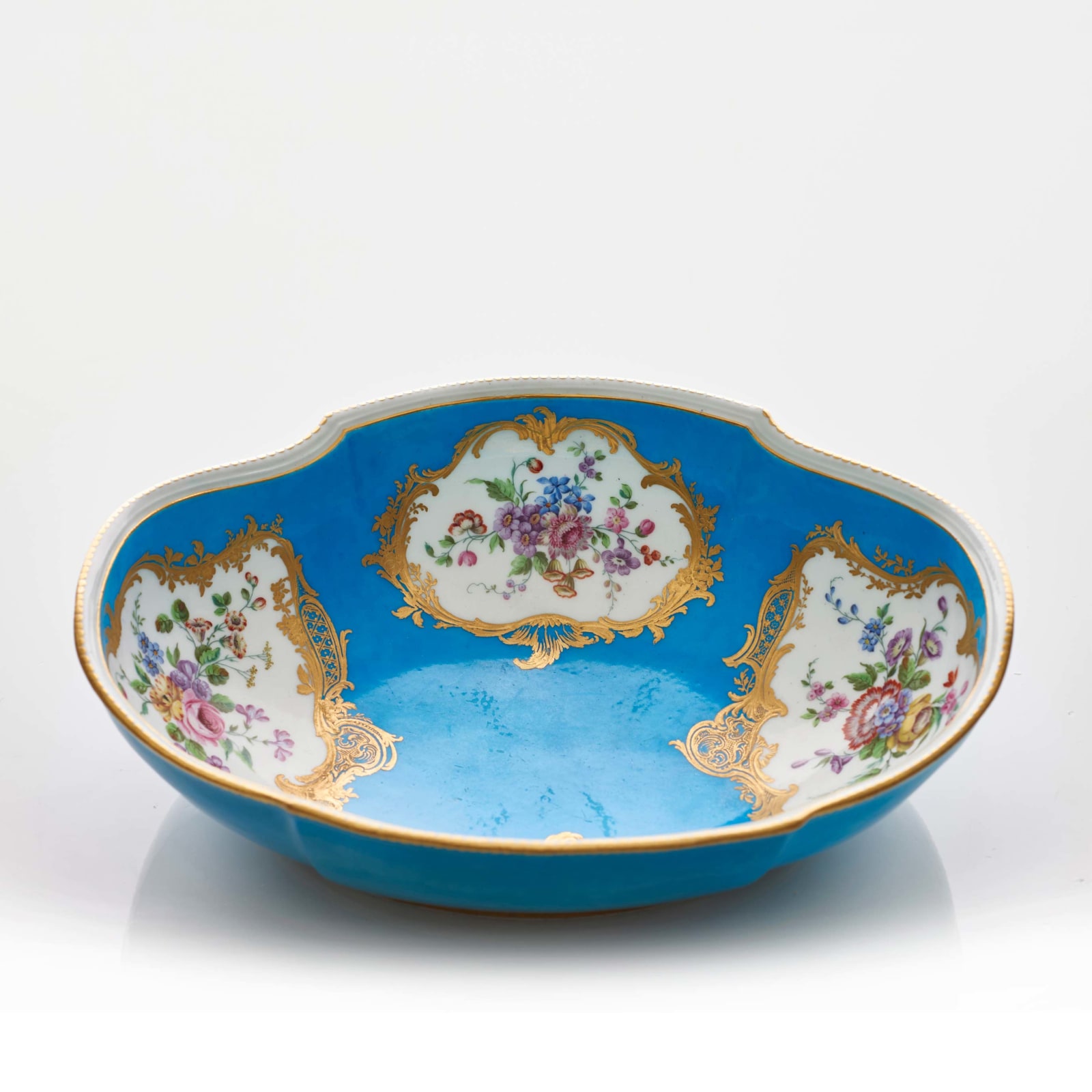 Sèvres Porcelain, An Oval Sèvres Basin with bleu céleste ground, 1759