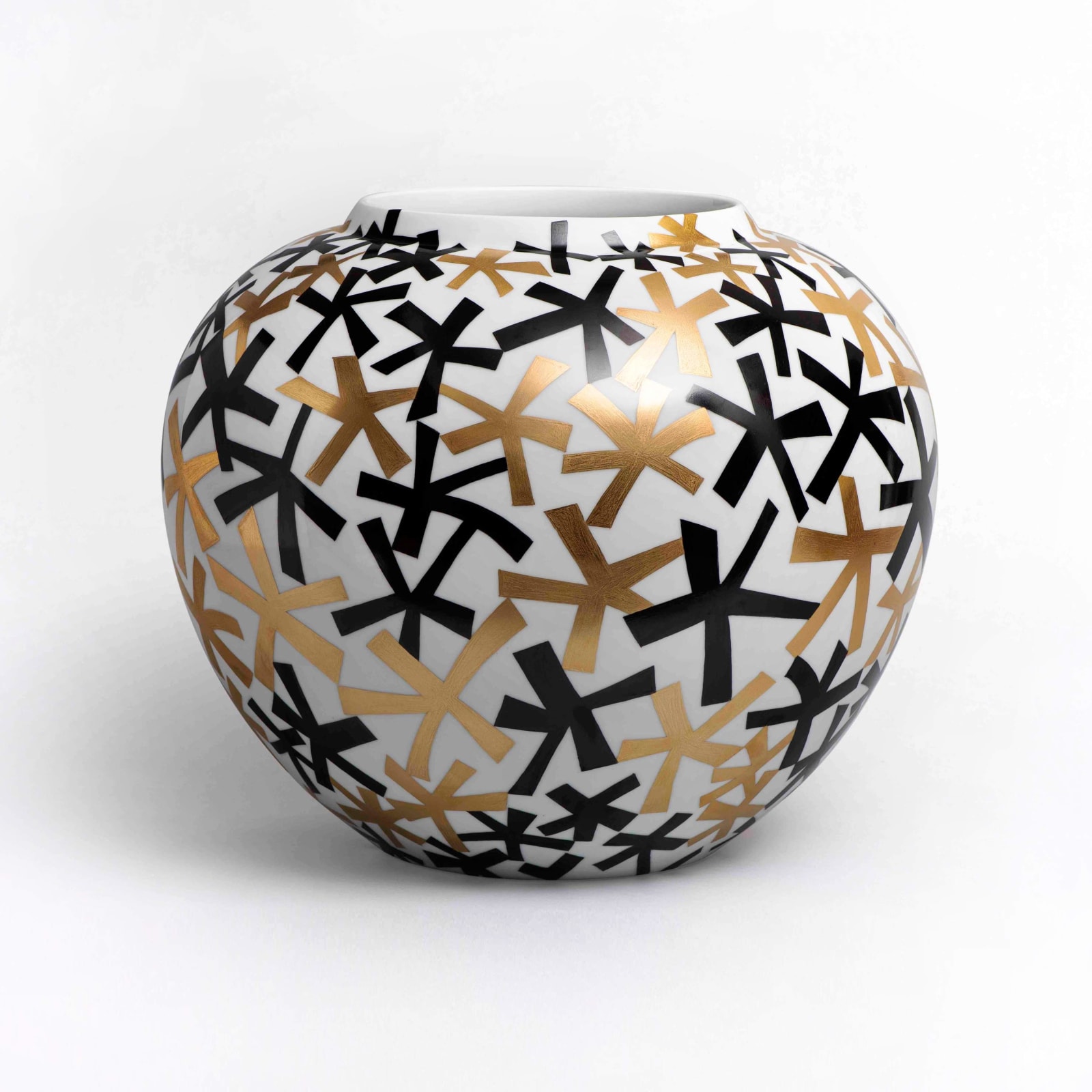 Felicity Aylieff, Golden Star Flowers, 2017