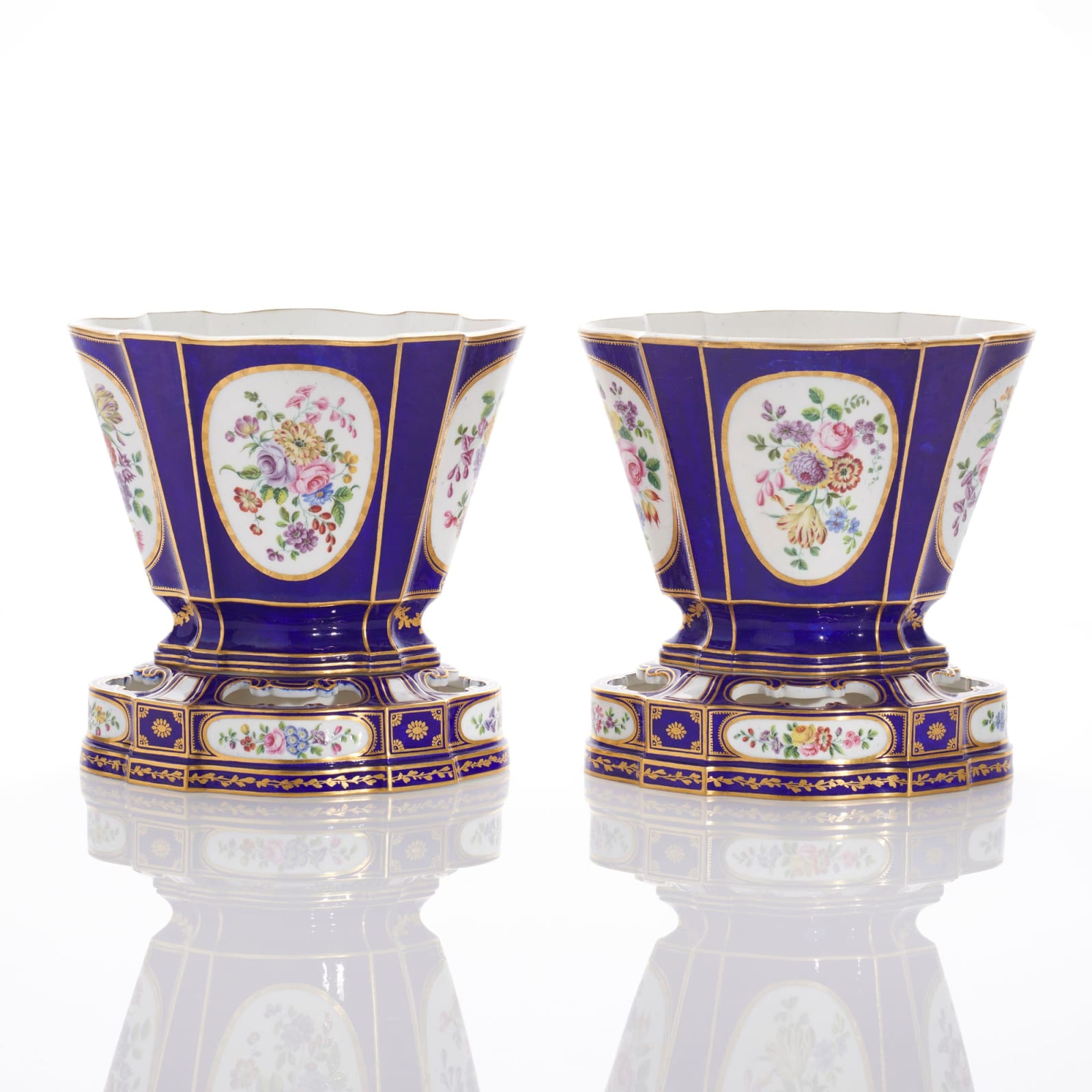 Sèvres Porcelain, A Pair of Sèvres Soft-Paste Porcelain Vases, circa 1763-65