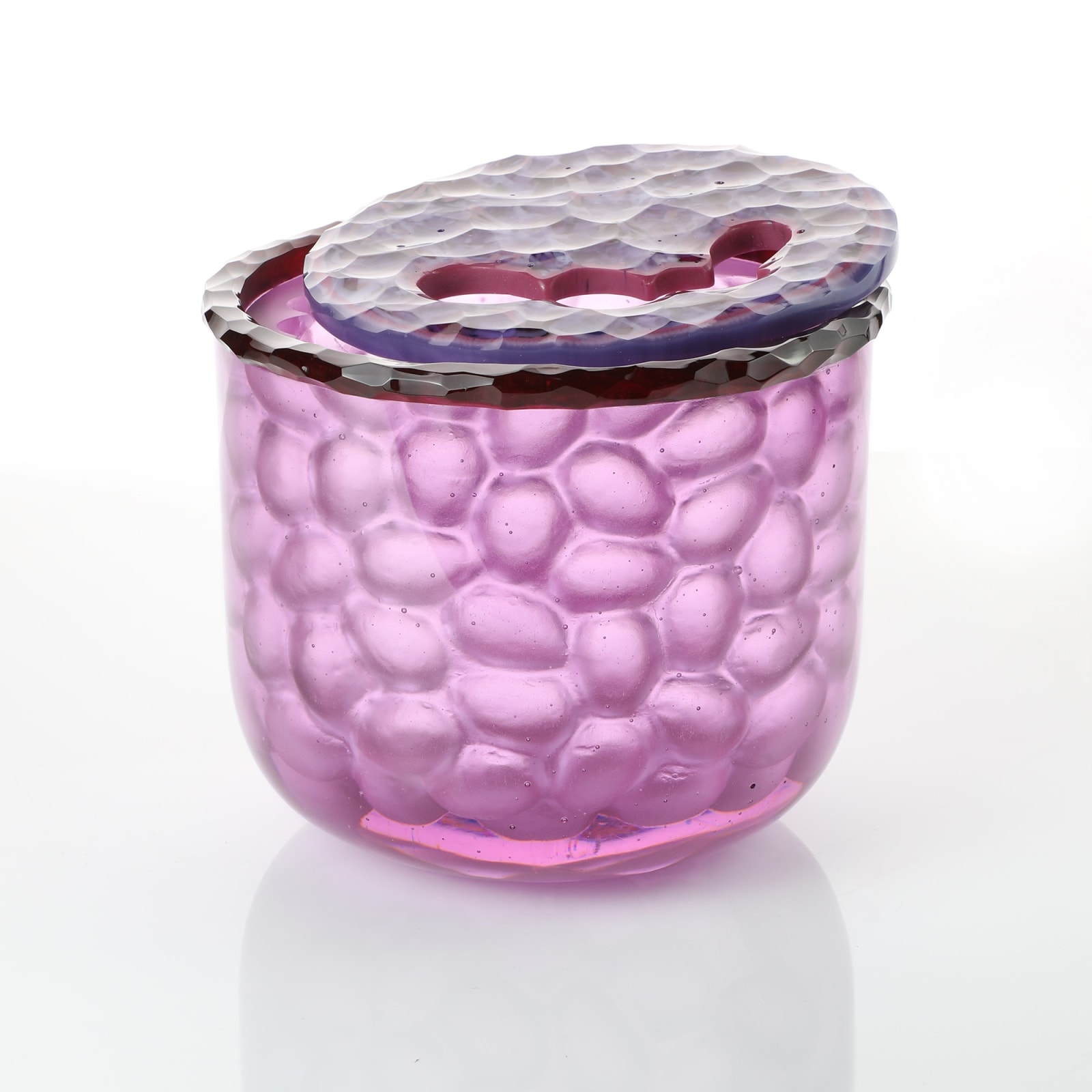 Angela Jarman, Fuchsia Speckled Jar, 2021