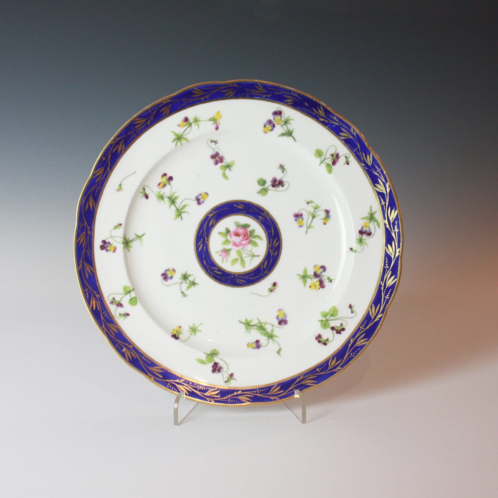 Sèvres Porcelain, A Set of Six Sevres Plates, 1795