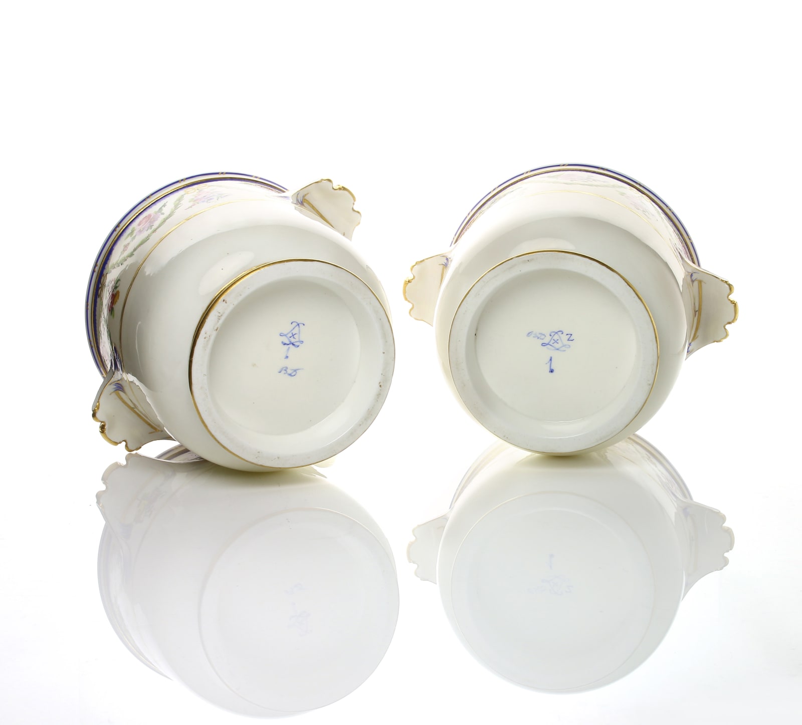 Sèvres Porcelain, A Pair of Sèvres porcelain Wine Coolers, circa 1775-77