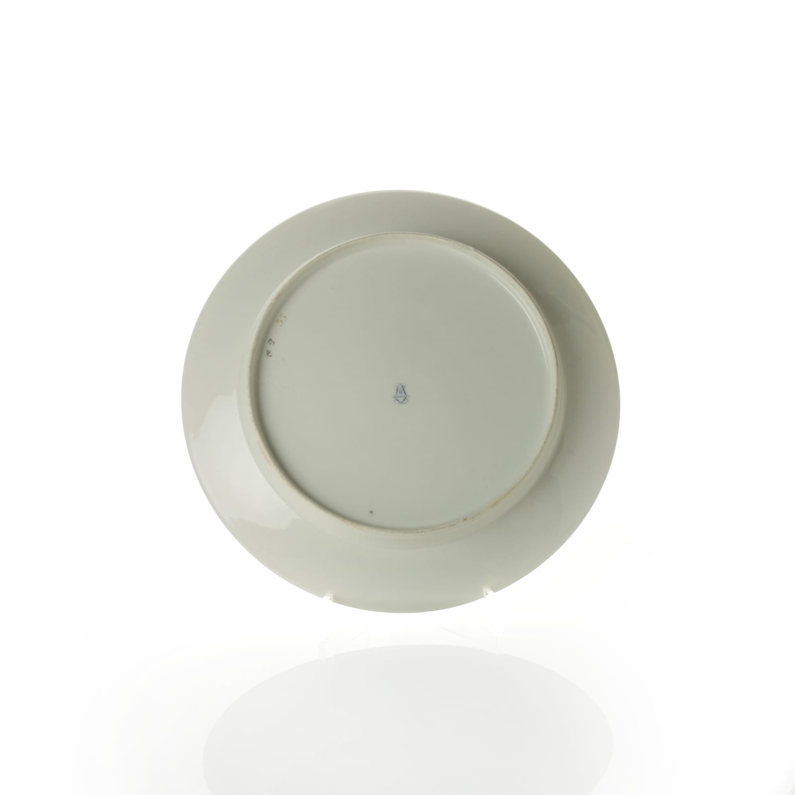 Sèvres Porcelain, 21 Sèvres Plates from the Service des Plantes Comestibles, 1817 & 1825