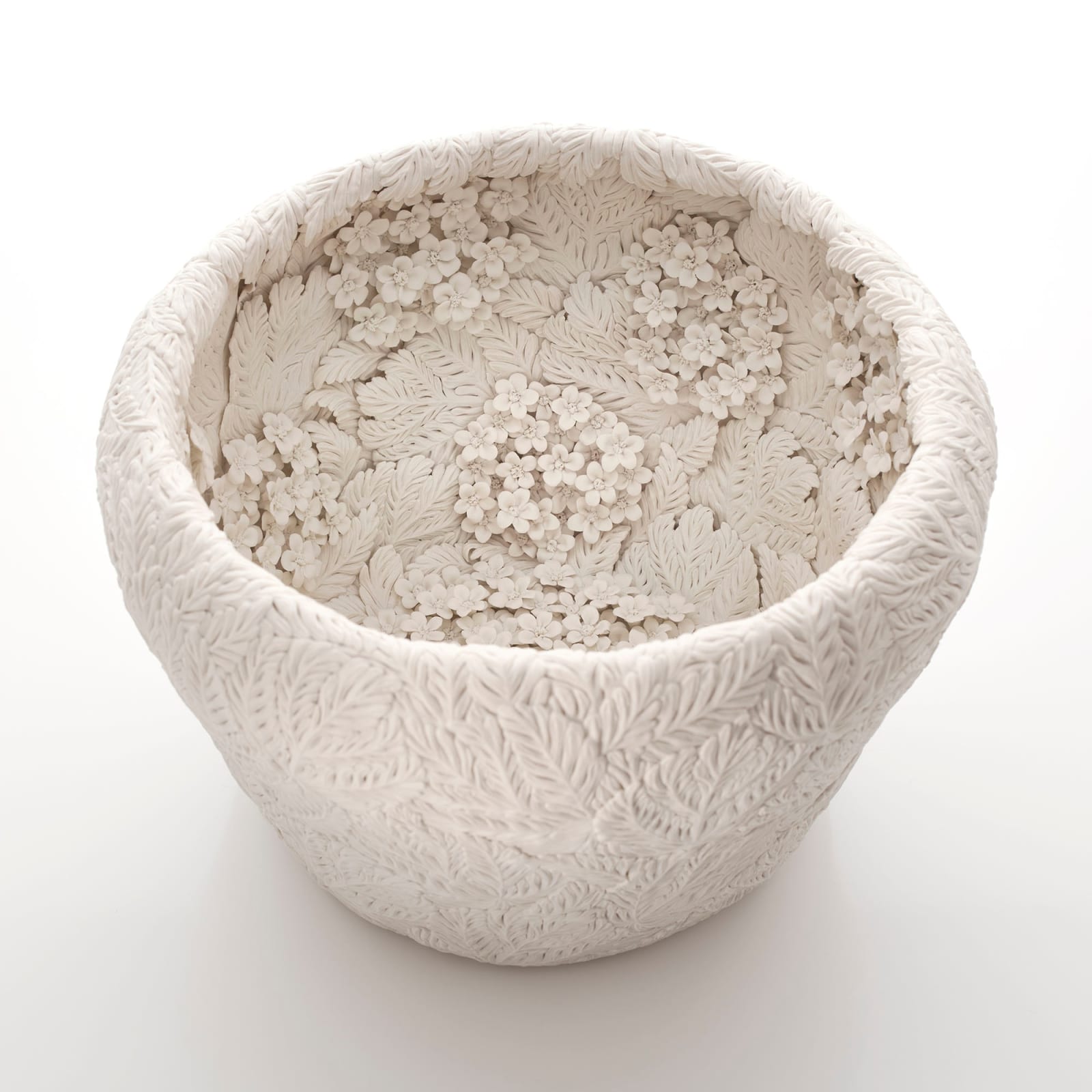 Hitomi Hosono, A Hawthorn Leaves and Nobana Bowl, 2024