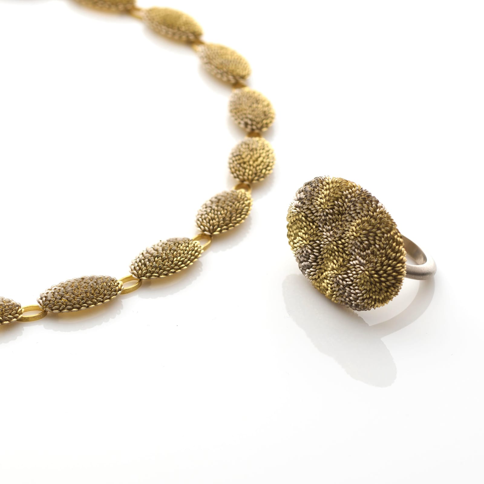 Andrew Lamb, Lenticular Ring, 2019