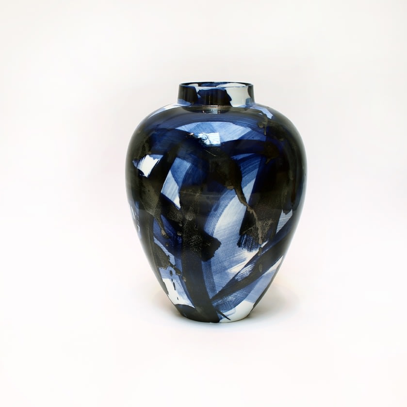 Felicity Aylieff, Blue & White Vase, 2016