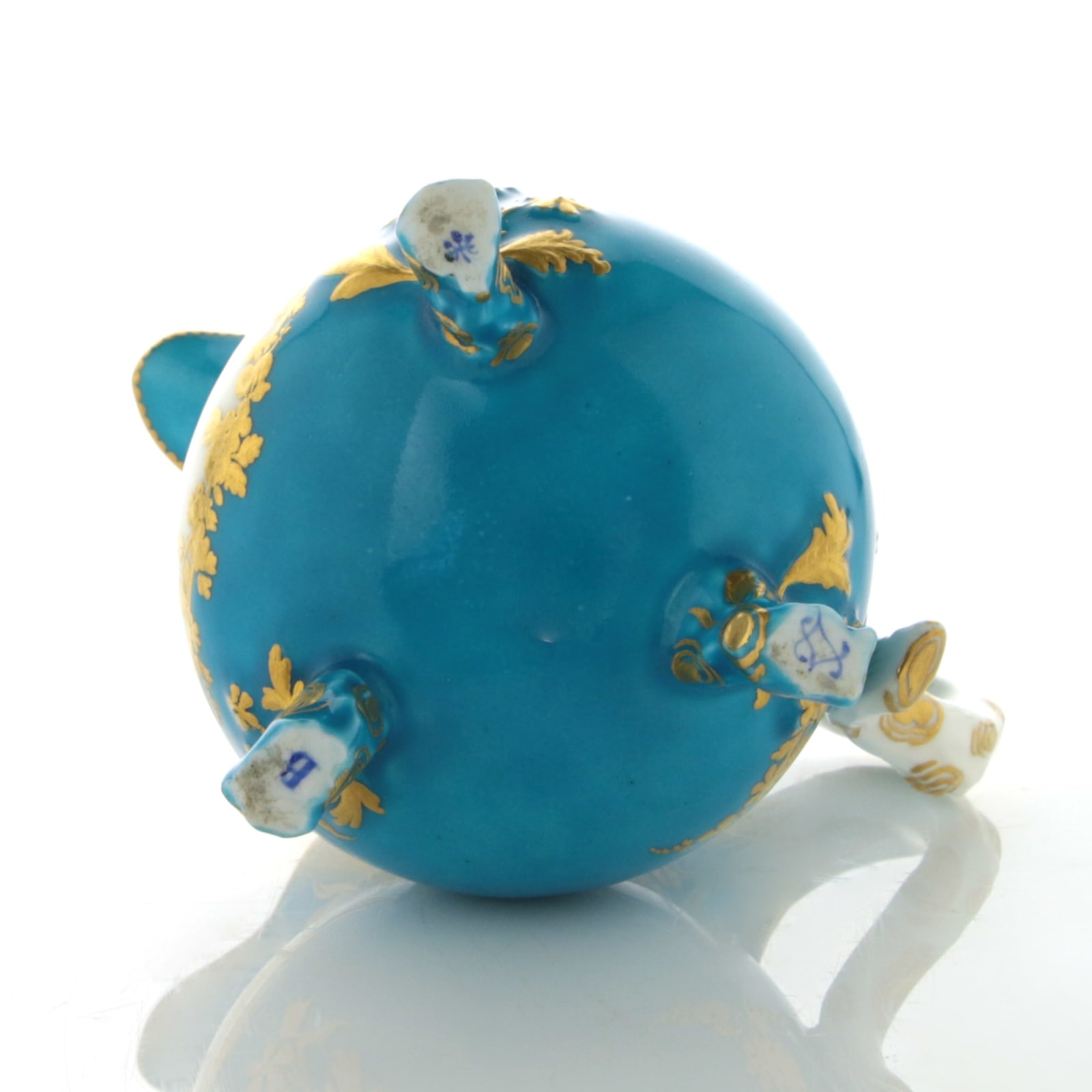 Sèvres Porcelain, A Soft-Paste Vincennes Porcelain Milk Jug, 1755