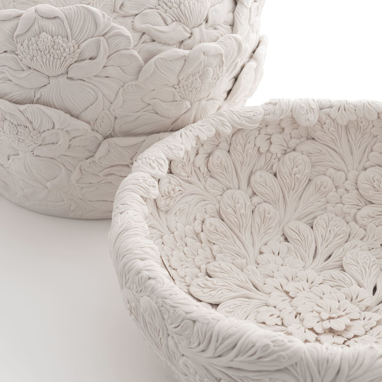 Hitomi Hosono, A Large Sakura Open Bowl, 2025