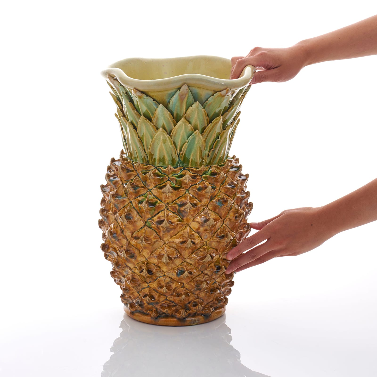 Kate Malone, Pineapple Vase, 2023