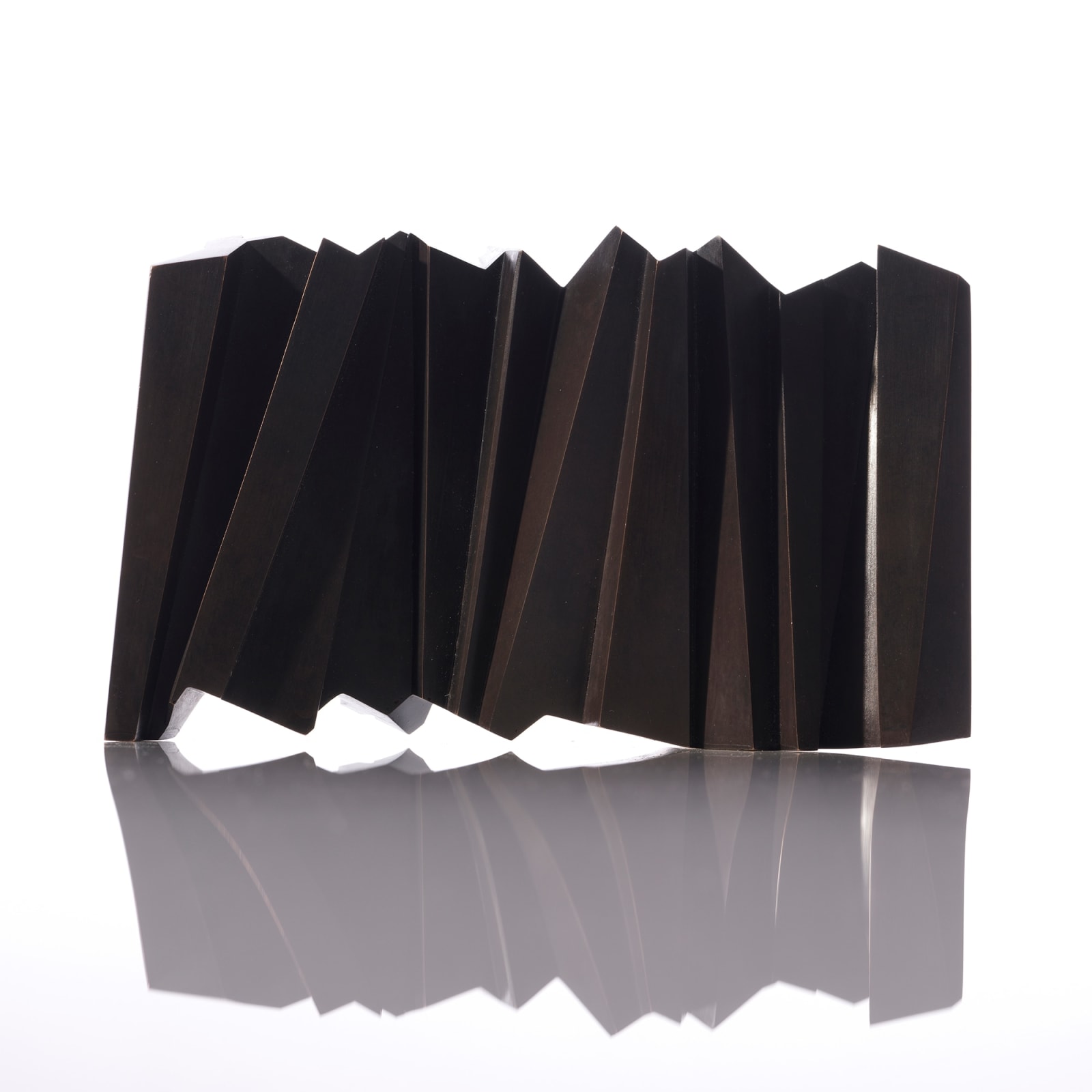 Kevin Grey, Aereus, 2025