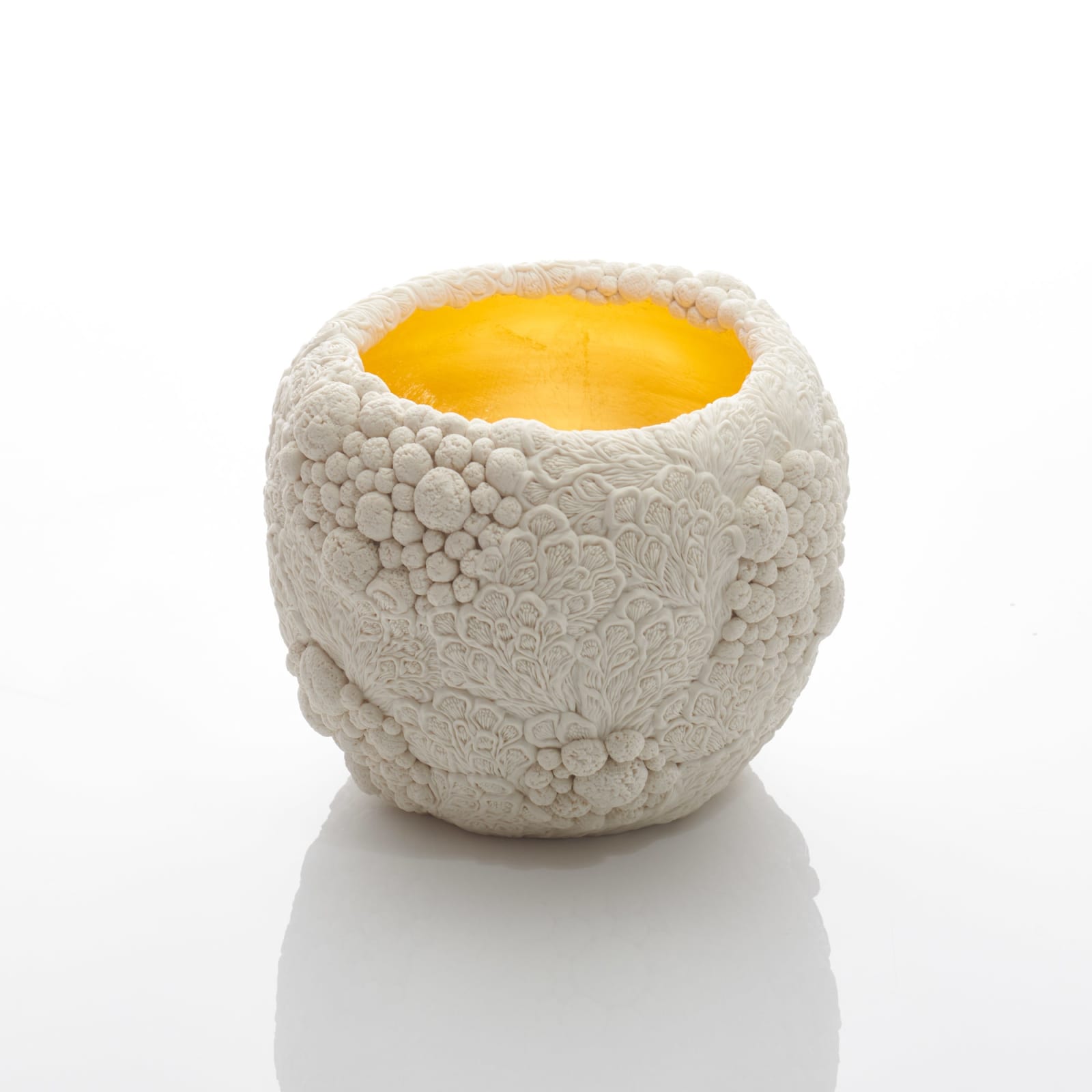 Hitomi Hosono, A Mizukusa and English Daisy Bowl, 2021