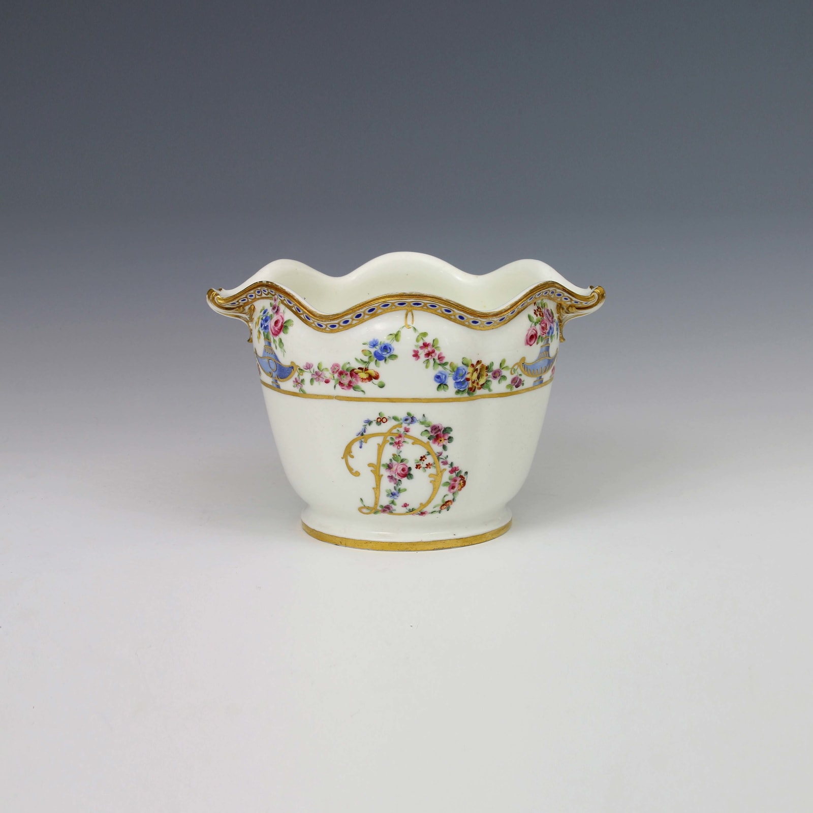 Sèvres Porcelain, A Sèvres Wine Glass Cooler made for Madame du Barry, 1771