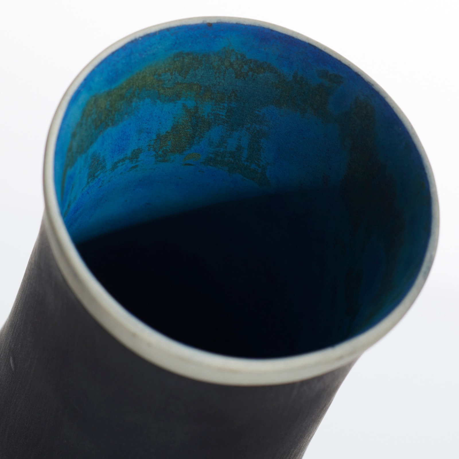 Elizabeth Fritsch, Dark Vase, circa 2005