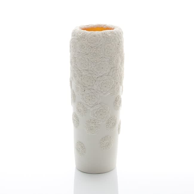 Hitomi Hosono, A Chrysanthemum and Camellia Tall Vase, 2018