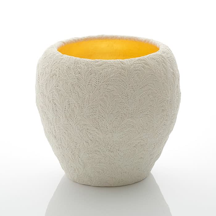 Hitomi Hosono, A Very Large Feather Leaves Bowl, 2022