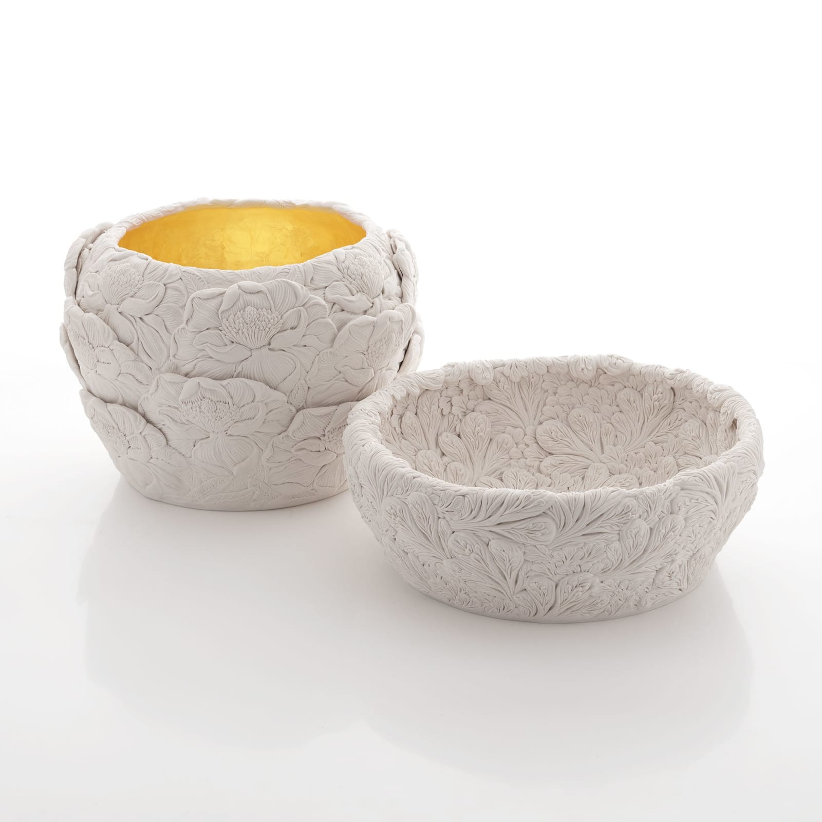 Hitomi Hosono, A Large Sakura Open Bowl, 2025