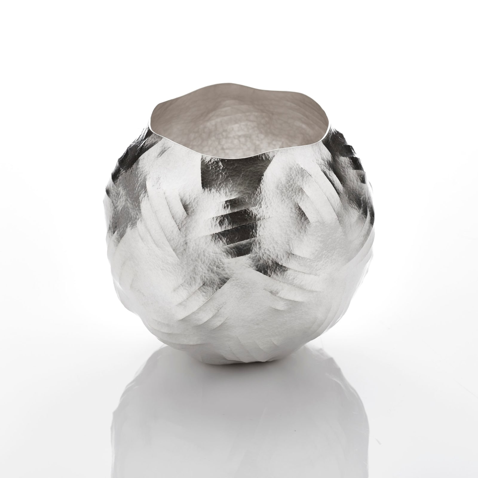 Hiroshi Suzuki, Seni Vase, 2023