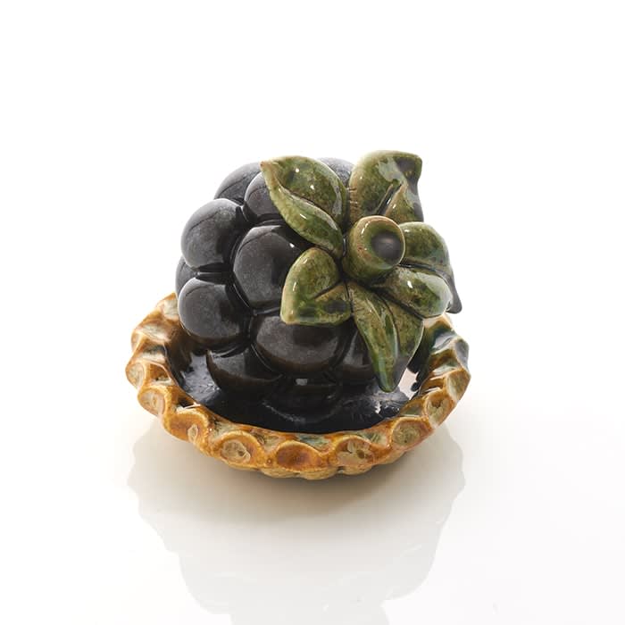 Kate Malone, A Single Tenacious Blackberry, 2020