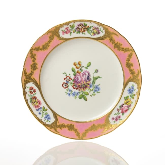 Sèvres Porcelain, A Soft-Paste Sèvres Porcelain Plate from the Angerstein Service, 1775